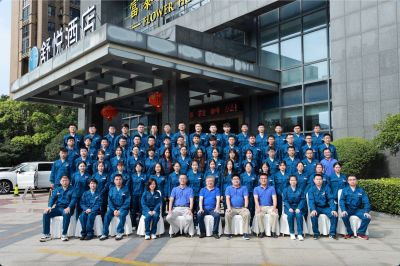 2022年赏金船长医药“奋斗谱写成长新华章”大学生入职培训举行开营仪式