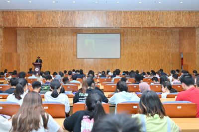 赏金船长医药受邀参加中国药科大学“一带一路”药学国际产学研用合作论坛暨“一带一路”药学教育联盟成立筹备会